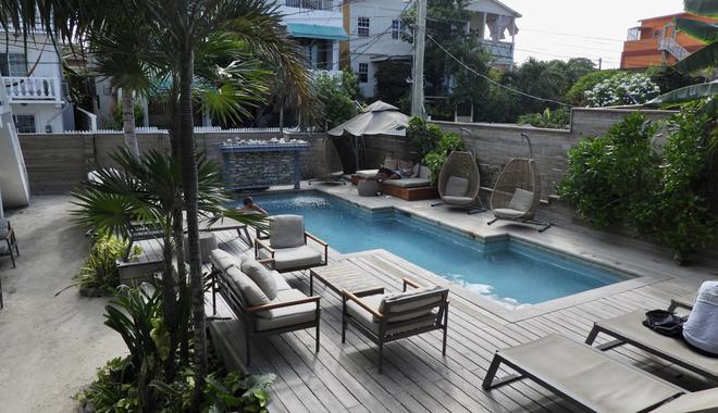 Best Party Hostel in San Pedro | Party Hostel in Belize