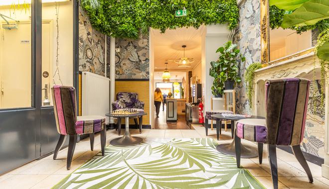 Best Party Hostel in Paris | Party Hostel in France