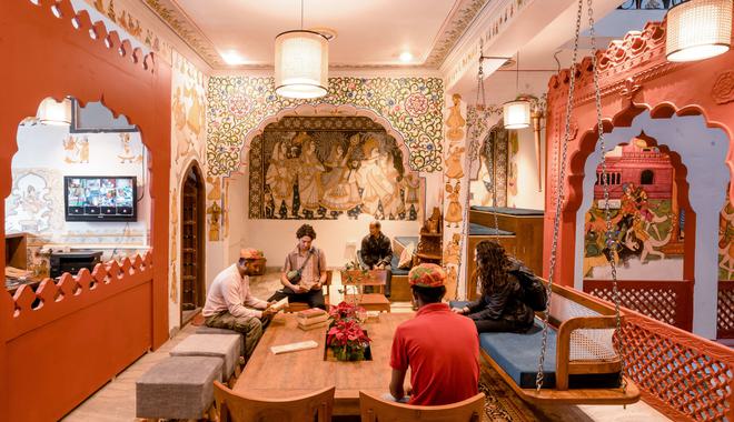 Best Party Hostel in New Delhi | Party Hostel in India