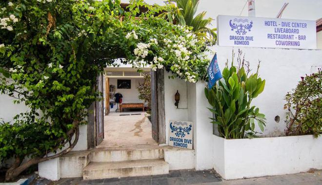 Best Party Hostel in Labuan Bajo | Party Hostel in Indonesia