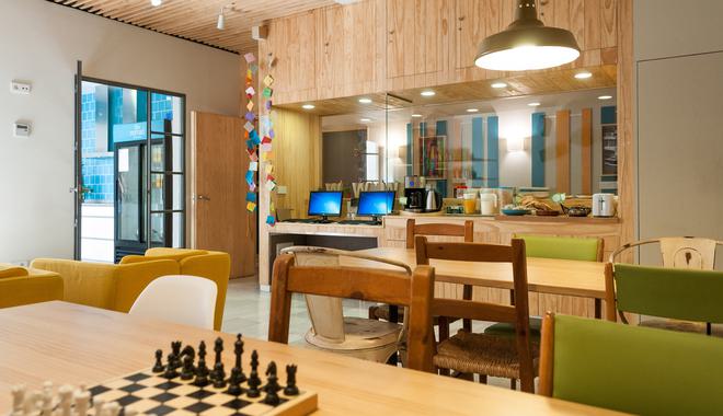 Best Party Hostel in Sevilla | Party Hostel in Spain