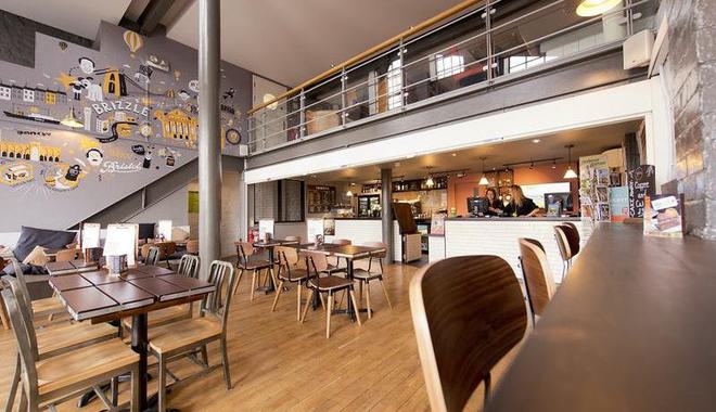 Best Party Hostel in Bristol | Party Hostel in United Kingdom